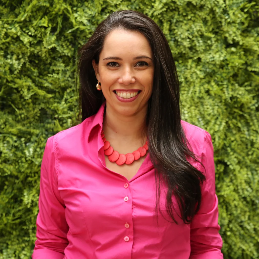 Converger-Palestras-Palestrante-Carol-Mendes-04